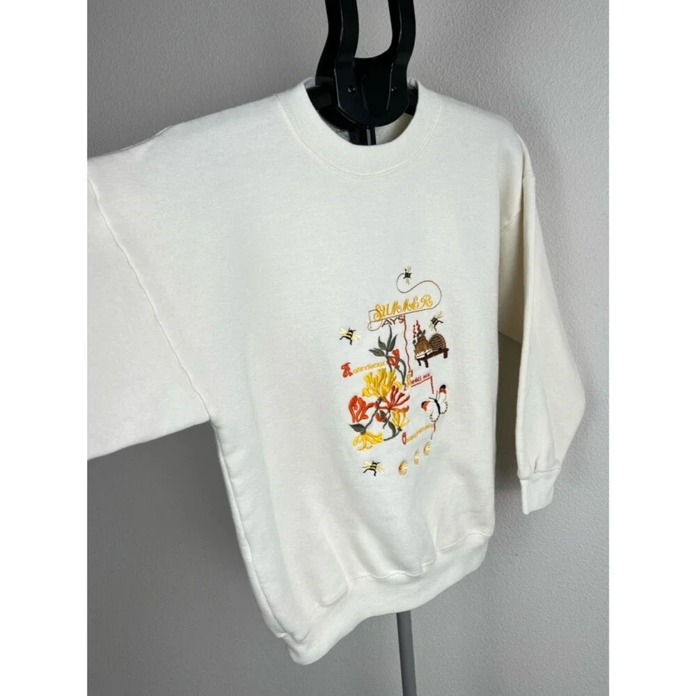 Vtg Acorn Leisure Sweatshirt Made in England Embroidered Cottagecore Cream S/M